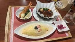 ロイヤルホスト 小平学園店