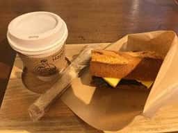 Marunouchi Happ. Stand & Gallery