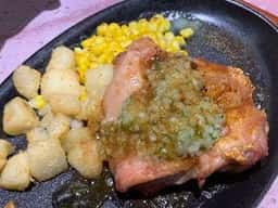 サイゼリヤ 秋田OPA店