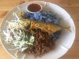 Kayu Manis Halal Cafe