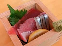 旨い魚とレモンサワー トロ匠 川崎店