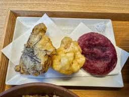 沖縄そばと酒処カヌシャ