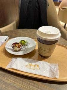 リンツ ショコラ カフェ 金沢百番街 Rinto店