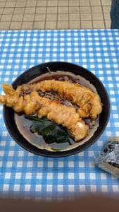 馬そば 深大寺 馬場内投票所A棟南側