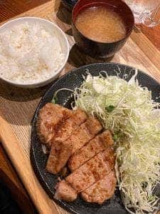 肉のやま金