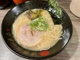 博多ラーメン つる