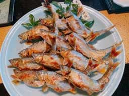 鮎料理専門店 鮎や