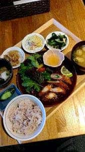 kitchen cafe & bar まこみ