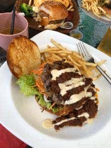 3000日かけて完成した極上ハンバーガー Field