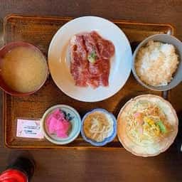 炭火焼肉 まるきょう