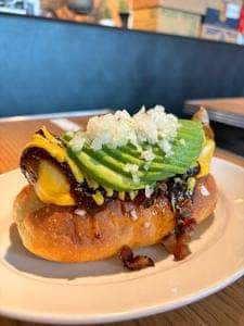 スクーカムホットドッグダイナー 中目黒店