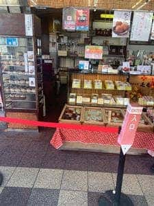 モモヤ 布施店