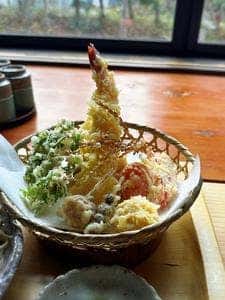 石臼挽き 純手打そば​ はなび野