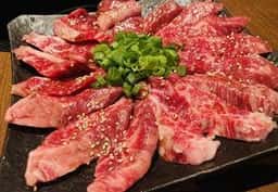 炭火焼肉じゃけぇ 阪急伊丹店