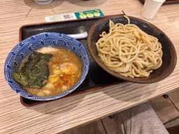 次念序 モラージュ菖蒲店