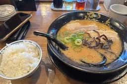 ろくの家 田川松原店