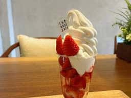 THE BOSS CAFE