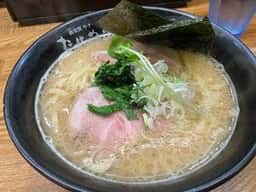 牛テールスープラーメン たけめん