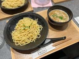 麺松 新宿歌舞伎町店