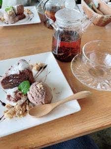 cafe & gallery spoons