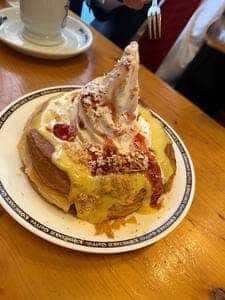 コメダ珈琲店 岩塚店