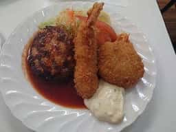 ハンバーグ&洋食 ベア