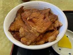 ぶた丼のとん田