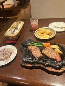 ステーキいづつや 長岡店