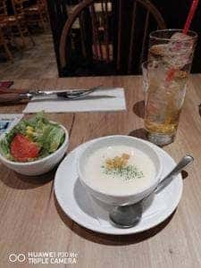 ハンバーグワークス グランエミオ所沢店