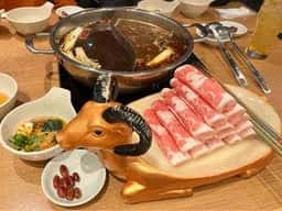 モンゴル薬膳鍋 赤坂門店