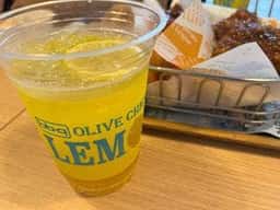 bb.qオリーブチキンカフェ イオンタウン茨木太田店