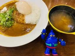 元町通り3丁目 神戸キーマカレー専門店