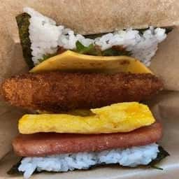 ポークたまごおにぎり本店 那覇空港国際線フードコート店