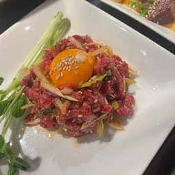 焼肉 LAON
