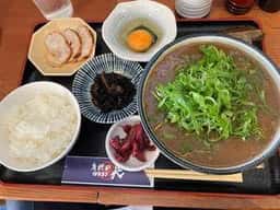 裏野田 英