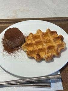 GODIVA café Nihonbashi