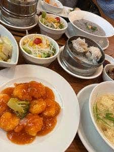 ご馳走中華厨房 はっちん