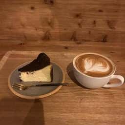 Mola Cafe