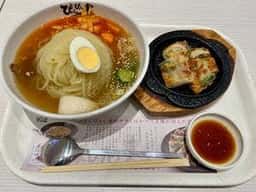 ぴょんぴょん舎 オンマーキッチン ららぽーと新三郷店