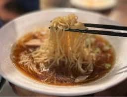 SPORTS CAFE & BAR BUGSY