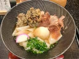 花山うどん 羽田エアポートガーデン店