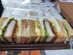 リトルマーメイド 夙川店