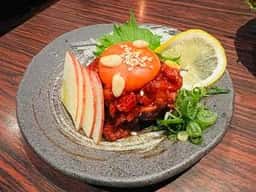 焼肉とオモニ料理 李休