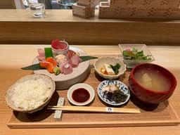 割烹ダイニング 波里