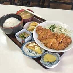 ごはんやさん家庭料理ういづ