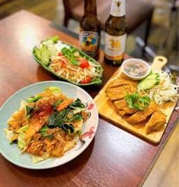 2階のタイ料理屋 コップン天満