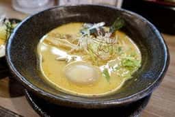 新地らぁ麺 近松 梅田店