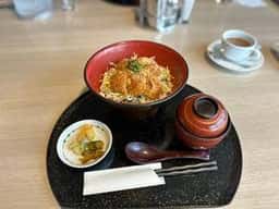 リバーサイドフェニックスゴルフクラブレストラン