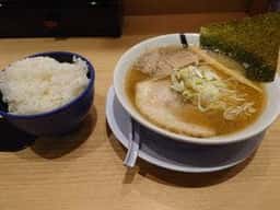 らーめんやまふじ 新大阪本店
