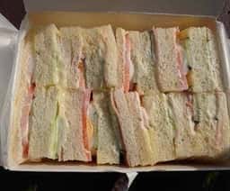 タマヤサンドのお店 ラヴィアンローズ